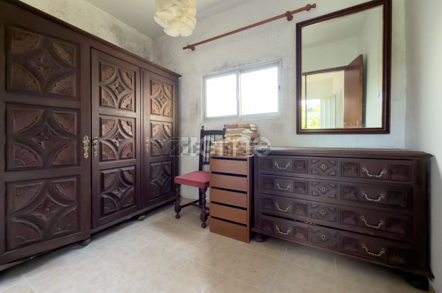 小楼房或独栋别墅出售在Rua 25 de Abril de 1974 s/n - 卧室