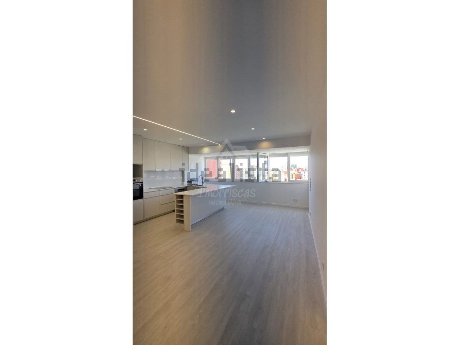 公寓 t3出售在Rua Cidade de Bolama - 照片