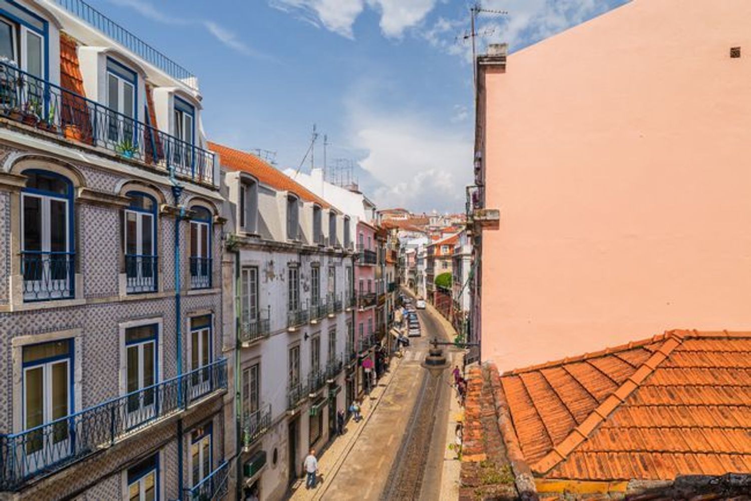 公寓 t2出售在Rua do Poço dos Negros - 视线