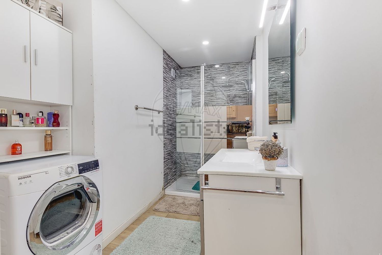 公寓 t2出售在Rua dos Lírios - 卫生间