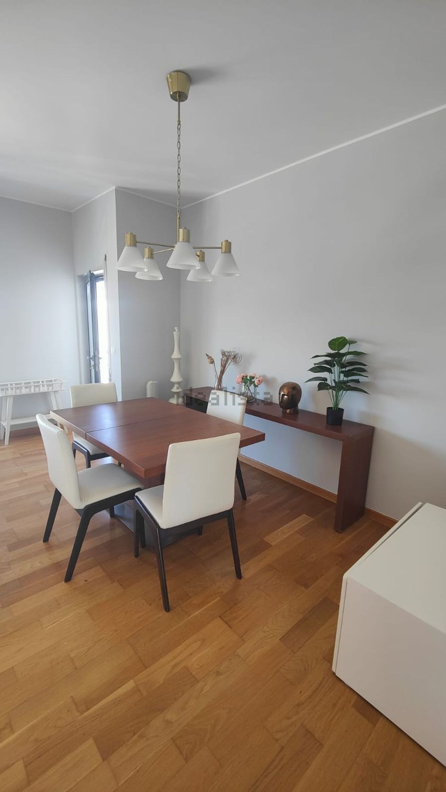 出租公寓 t2在Santo Antão e São Julião do Tojal - 客厅