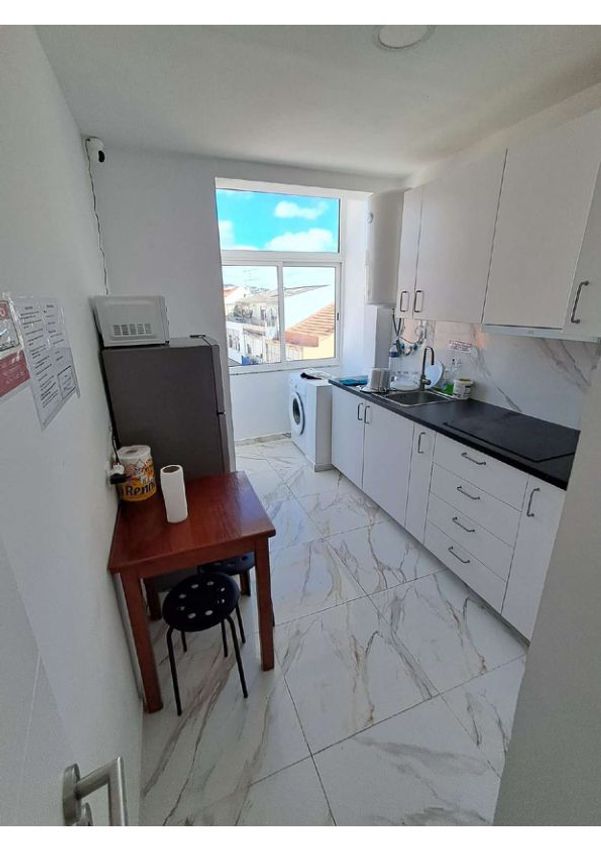 出租小楼房或独栋别墅在Rua Fernão Mendes Pinto, 440 a