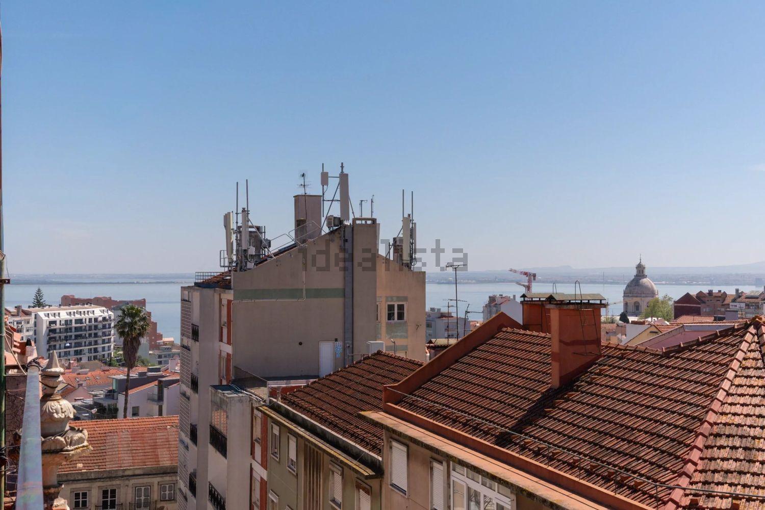 公寓 t1出售在Rua da Senhora do Monte - 照片