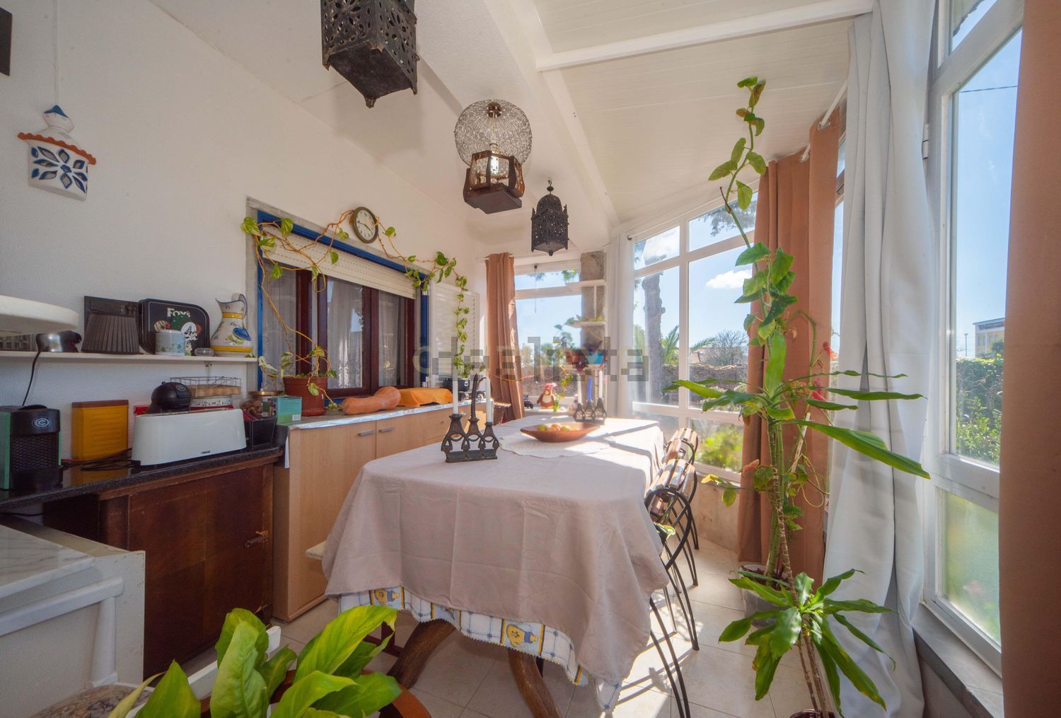 小楼房或独栋别墅出售在Rua das Palmeiras, 7 - 客厅