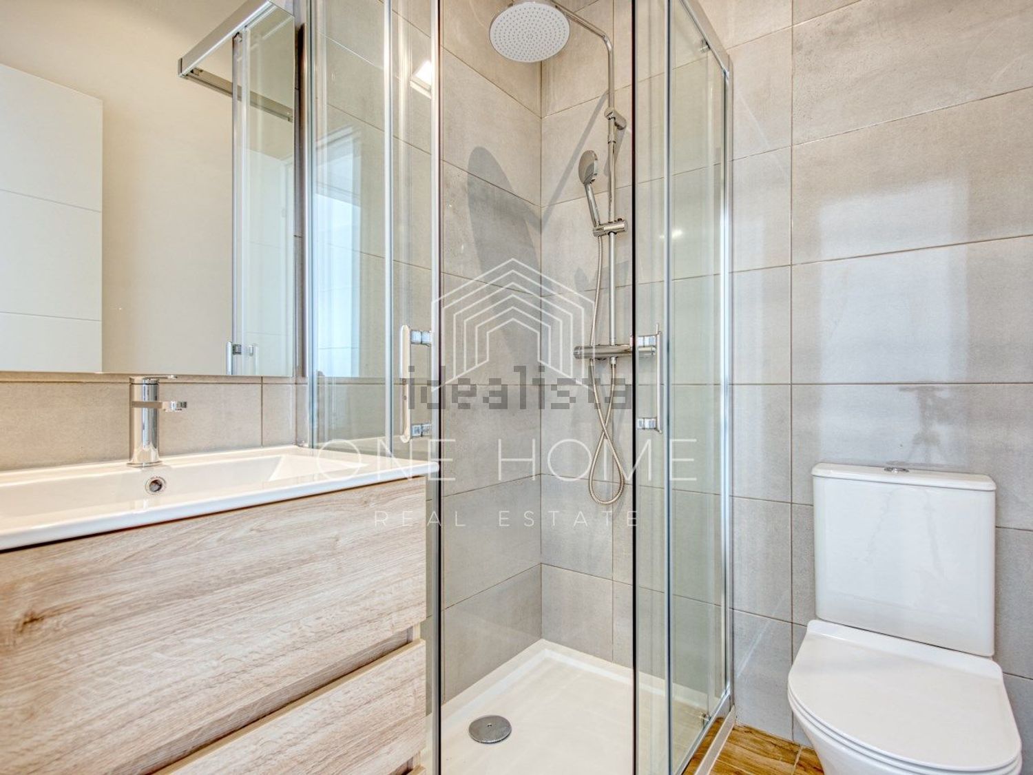 出租联排别墅在Rua Paderna - 卫生间