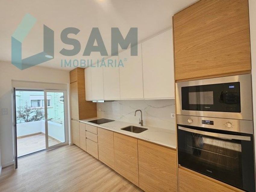 公寓 t2出售在Rua Luís Gomes