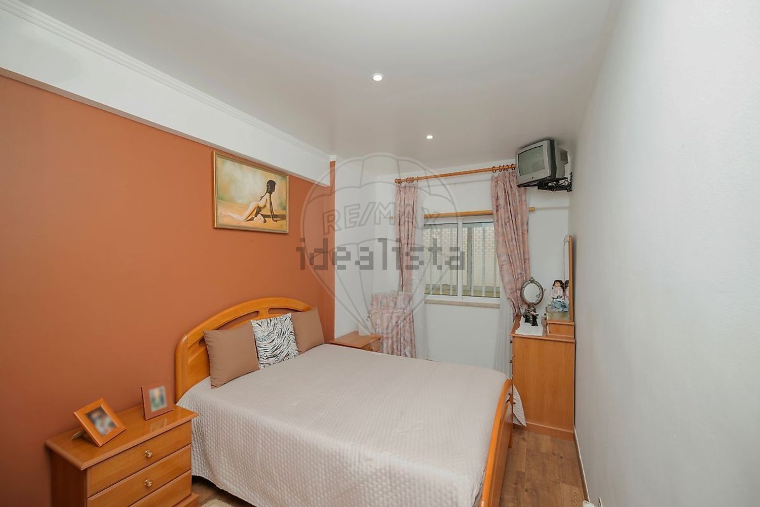 公寓 t3出售在Rua João Nunes Resende - 卧室