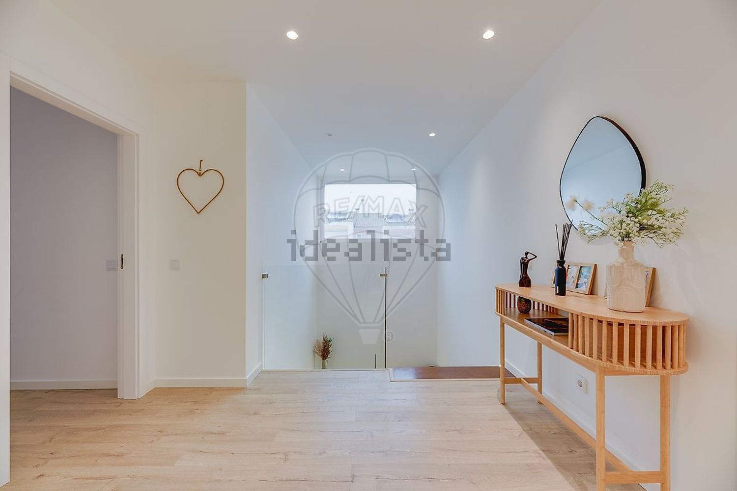 小楼房或独栋别墅出售在Rua Mato Moreira - 照片