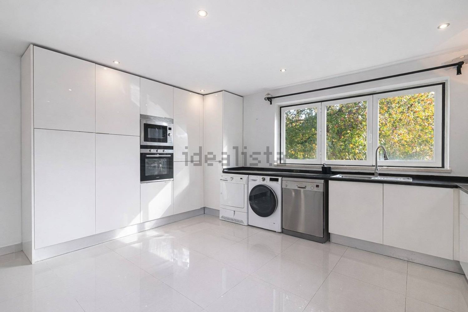 出租小楼房或独栋别墅在Rua das Margaridas, 20 - 厨房