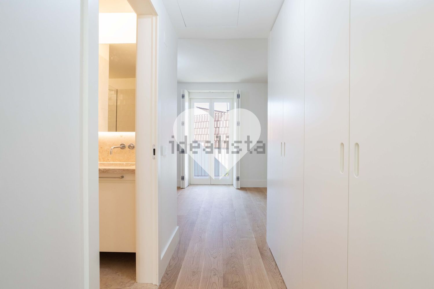 公寓 t3出售在Rua do Passadiço, 1 - 过道