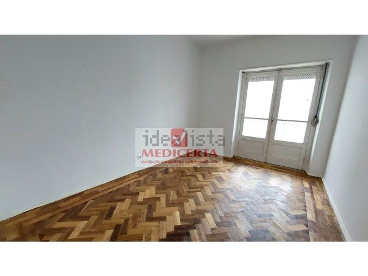 公寓 t3出售在Rua Professor Doutor Virgílio Machado - 卧室