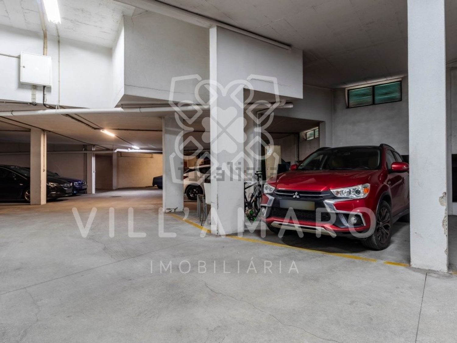 公寓 t3出售在Rua Padre Alfredo Fernandes de Brito - 停车位