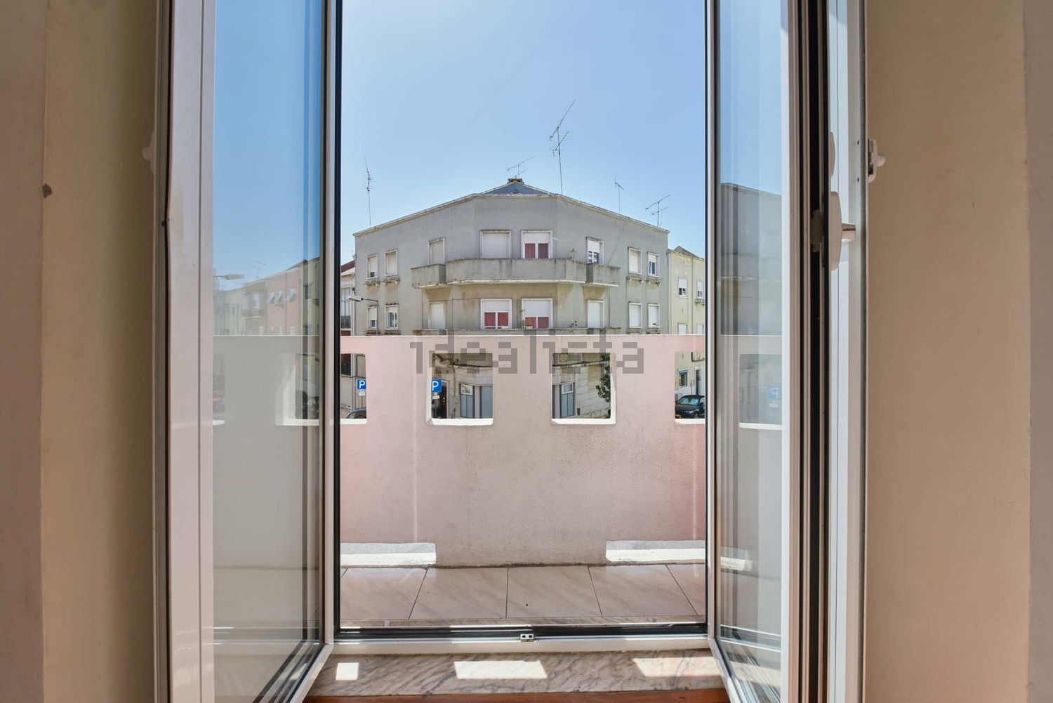 出租房间在Rua David Lopes, 16 - 阳台