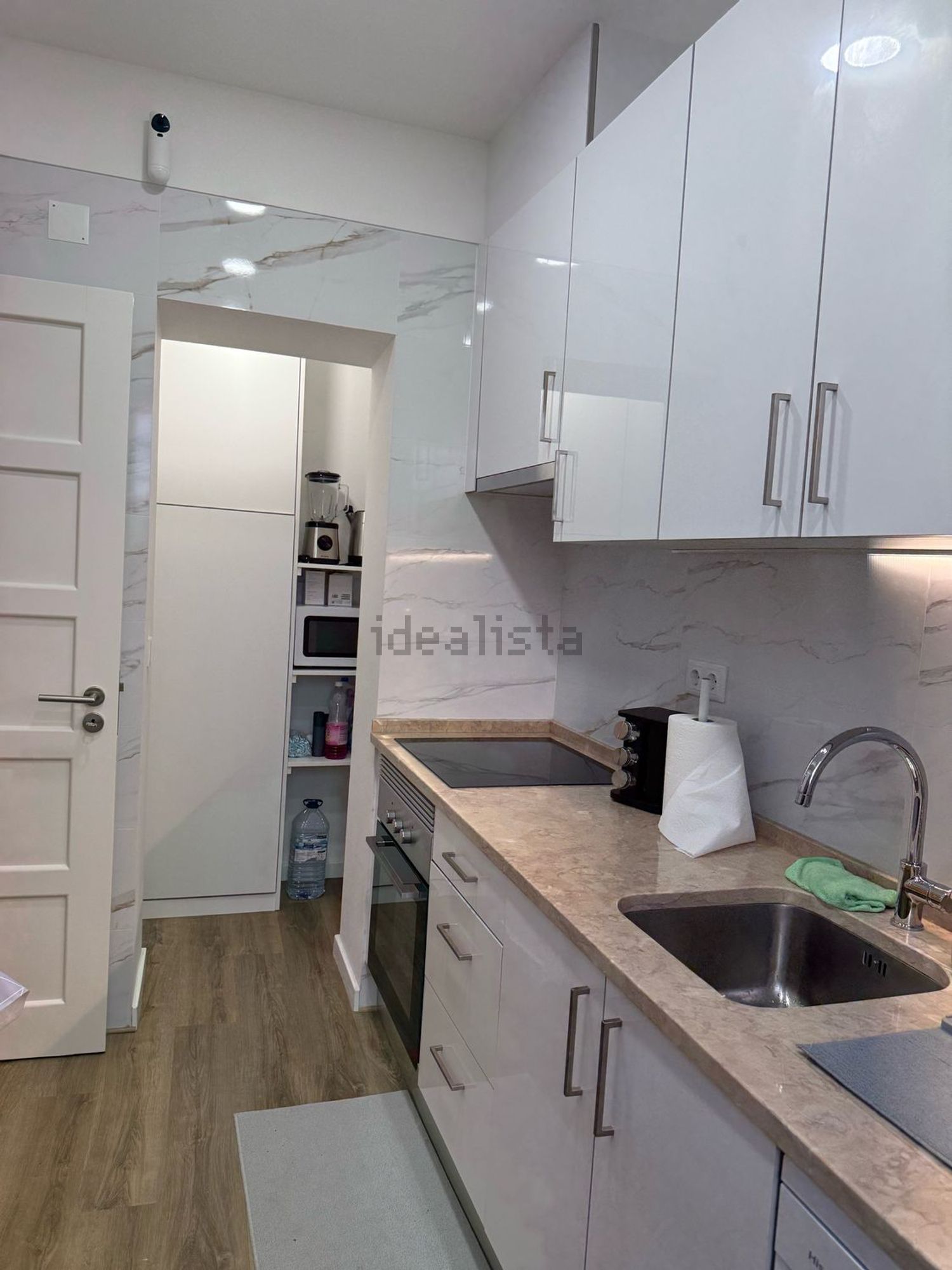 出租房间在Avenida Lourenço Marques, 11 - 厨房