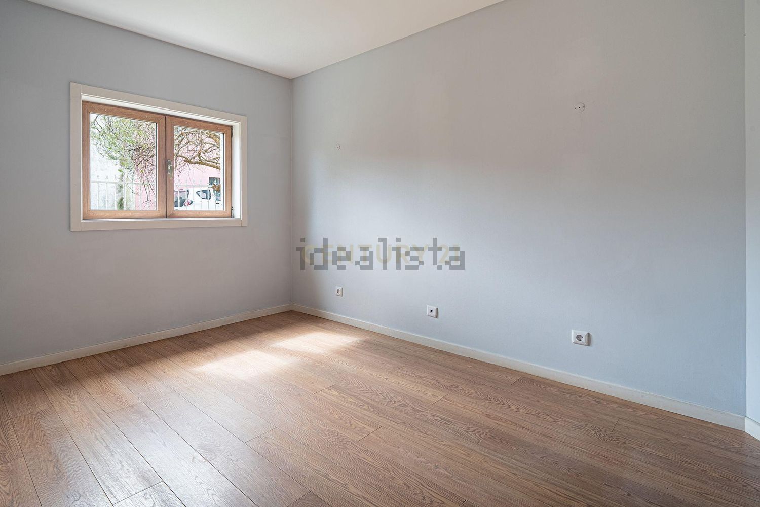 小楼房或独栋别墅出售在Rua Engenheiro José Caetano Salema Garção, 29 - 居住