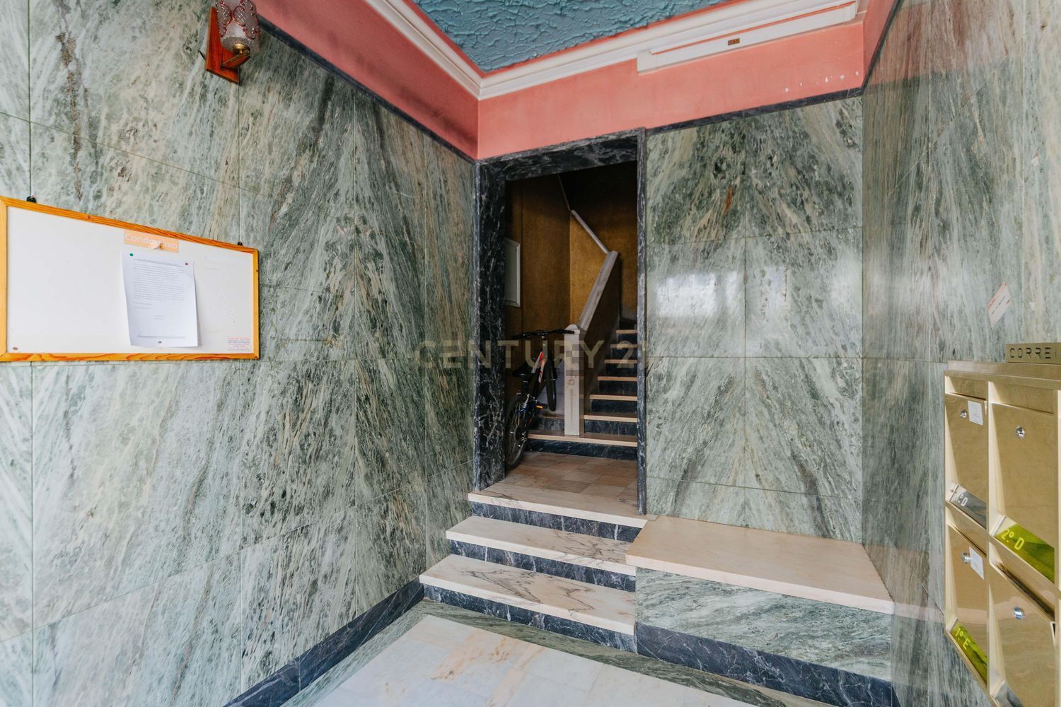 公寓 t2出售在Sacavém e Prior Velho - 外立面