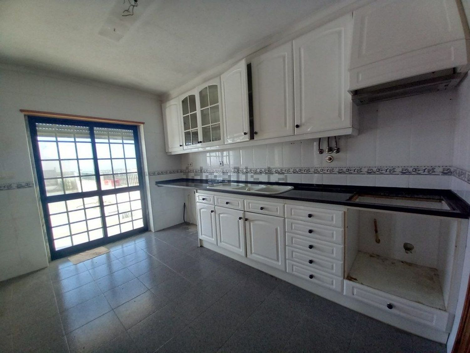 小楼房或独栋别墅出售在Rua do Cerrado das Tramagueiras - 厨房