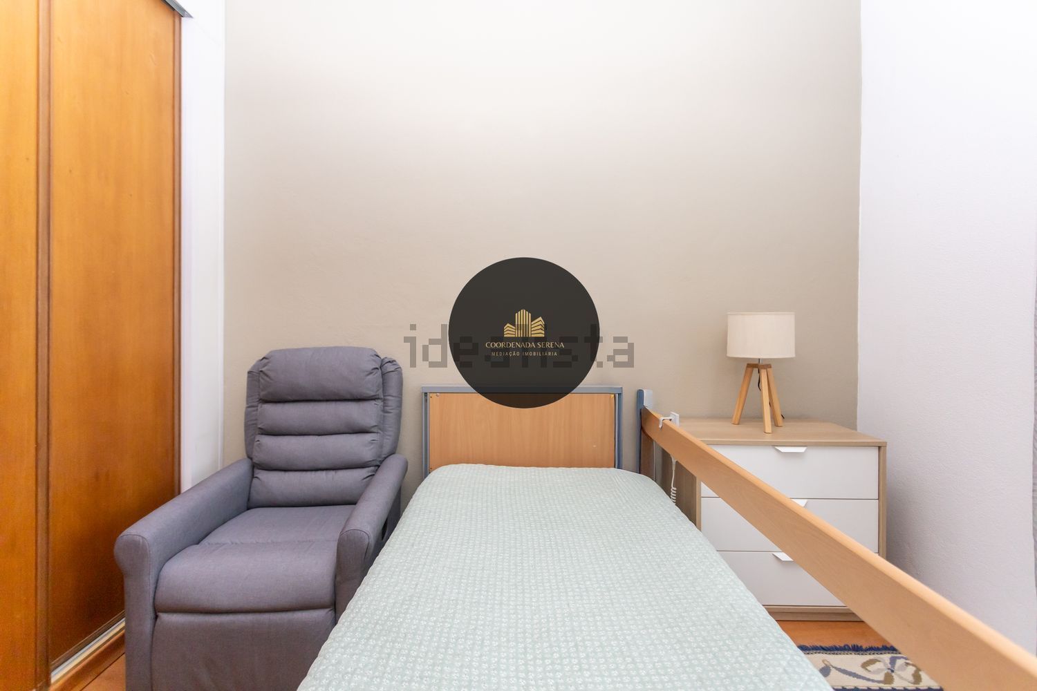 公寓 t2出售在Moita - 卧室