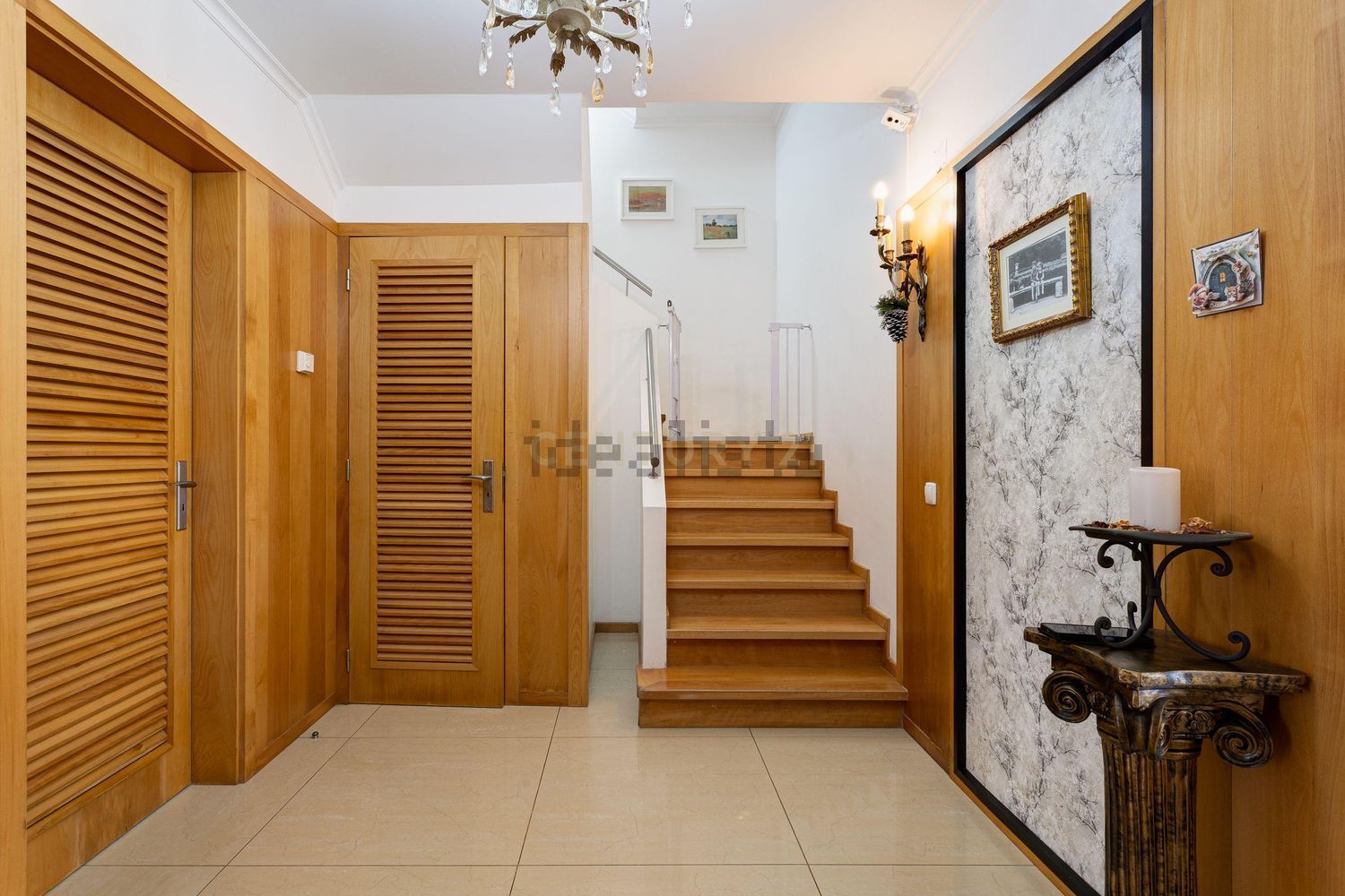 双拼别墅出售在Rua António Xavier Pereira Coutinho, 43 - 详情