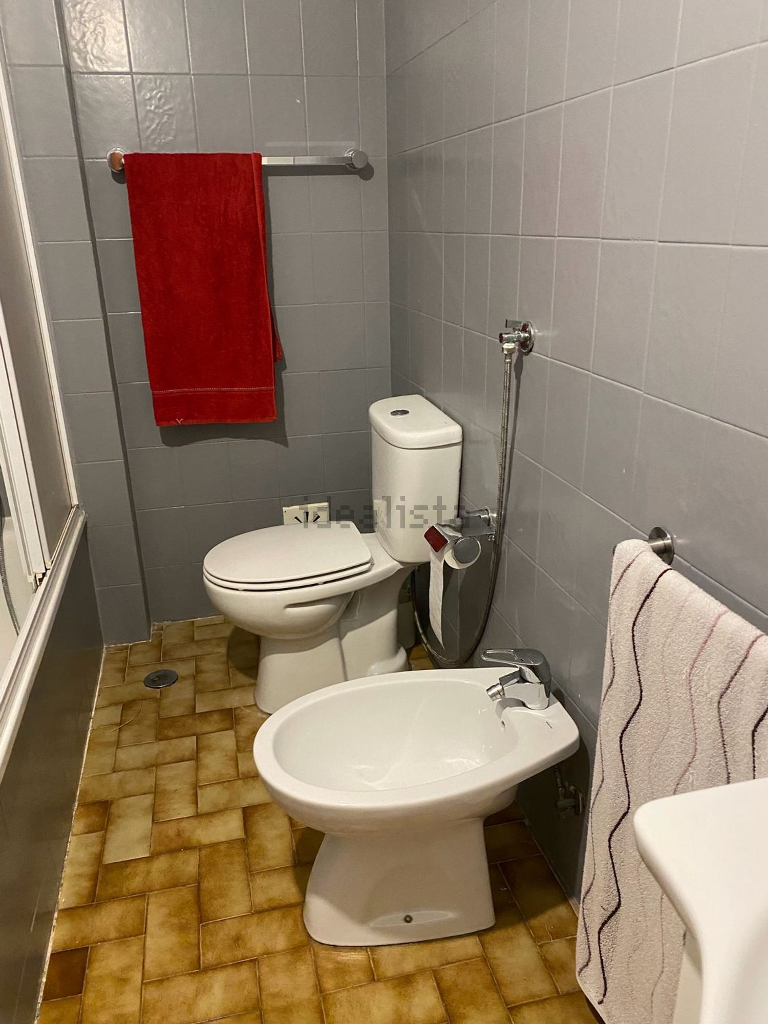 出租房间在Rua Peixinho Júnior, 9 - 卫生间