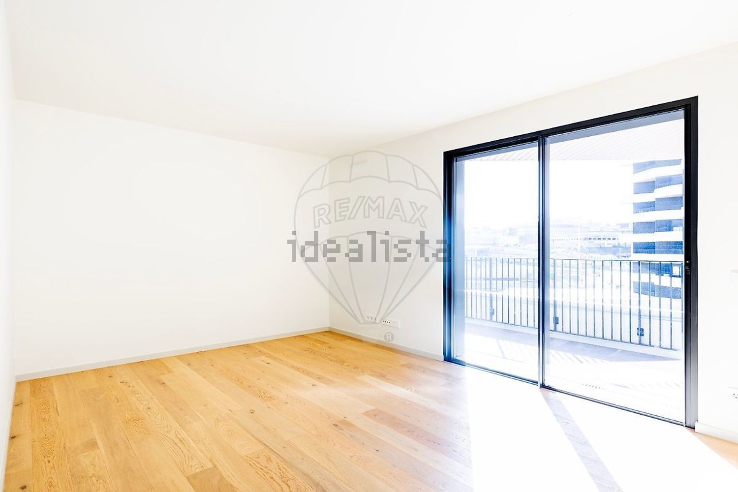 出租公寓 t2在Avenida Fernando Pessoa - 居住