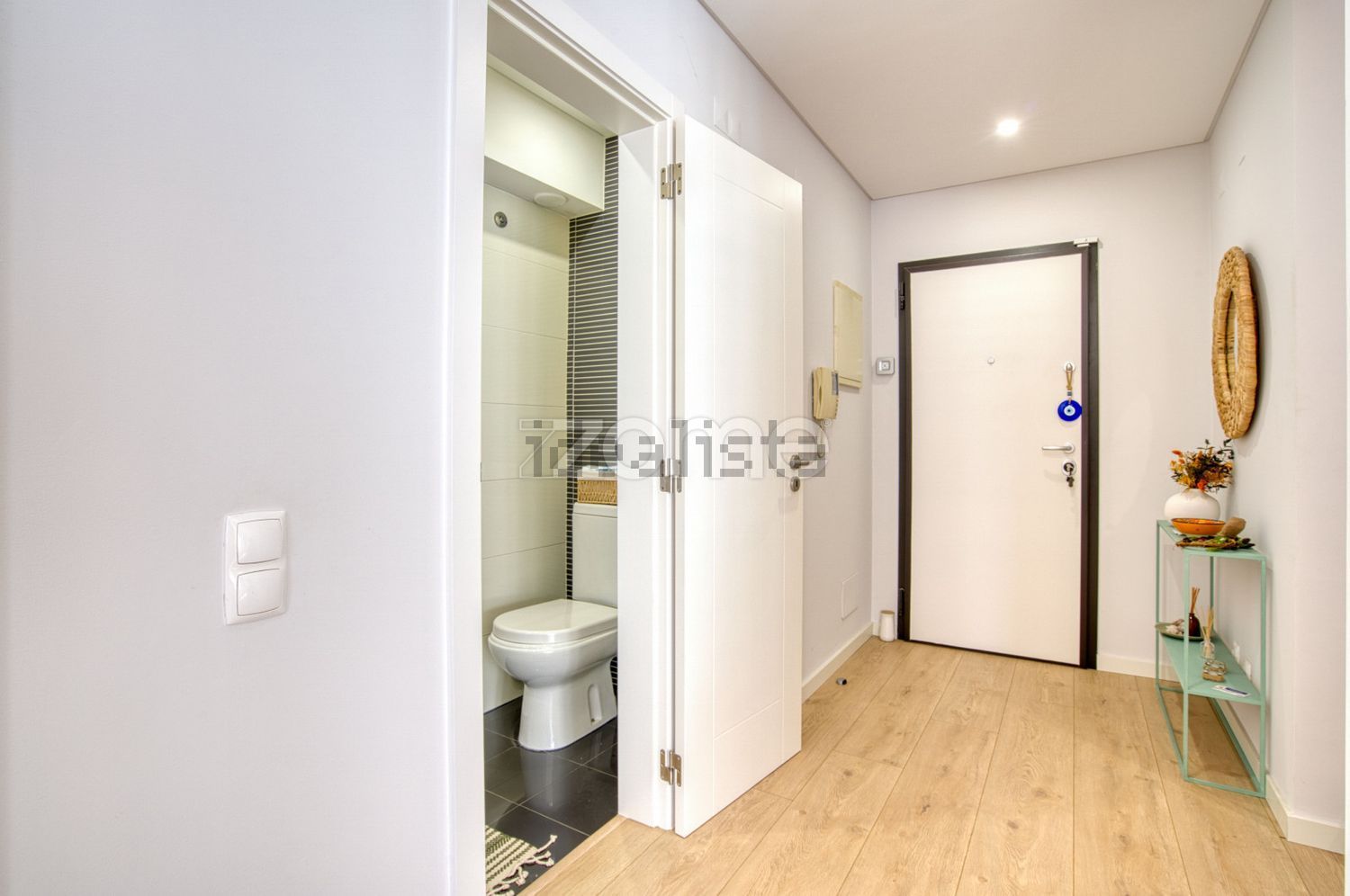 复式公寓出售在Rua dos Eucaliptos, 2 - 前厅