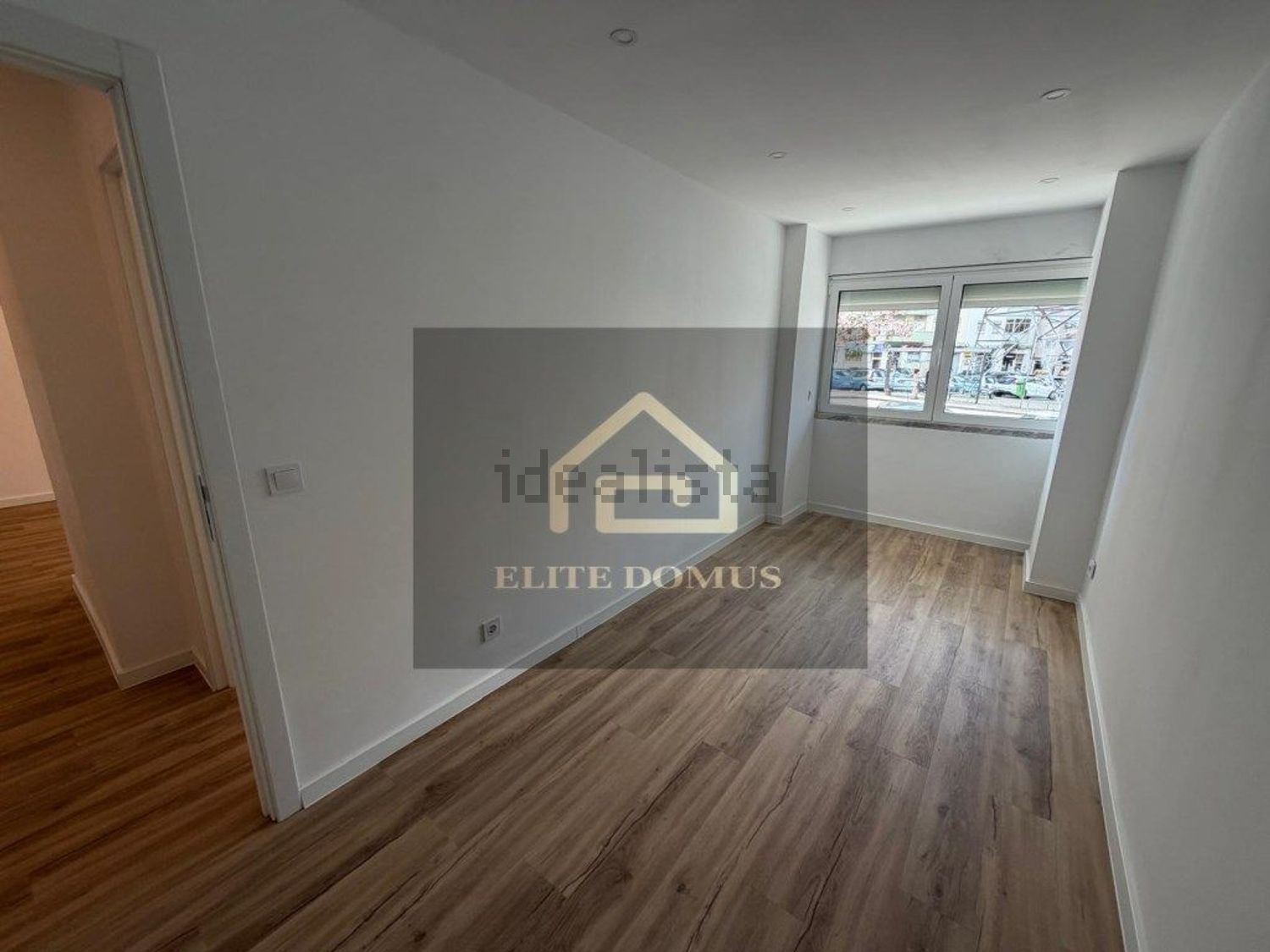 公寓 t2出售在Rua Jaime Martins Barata - 居住