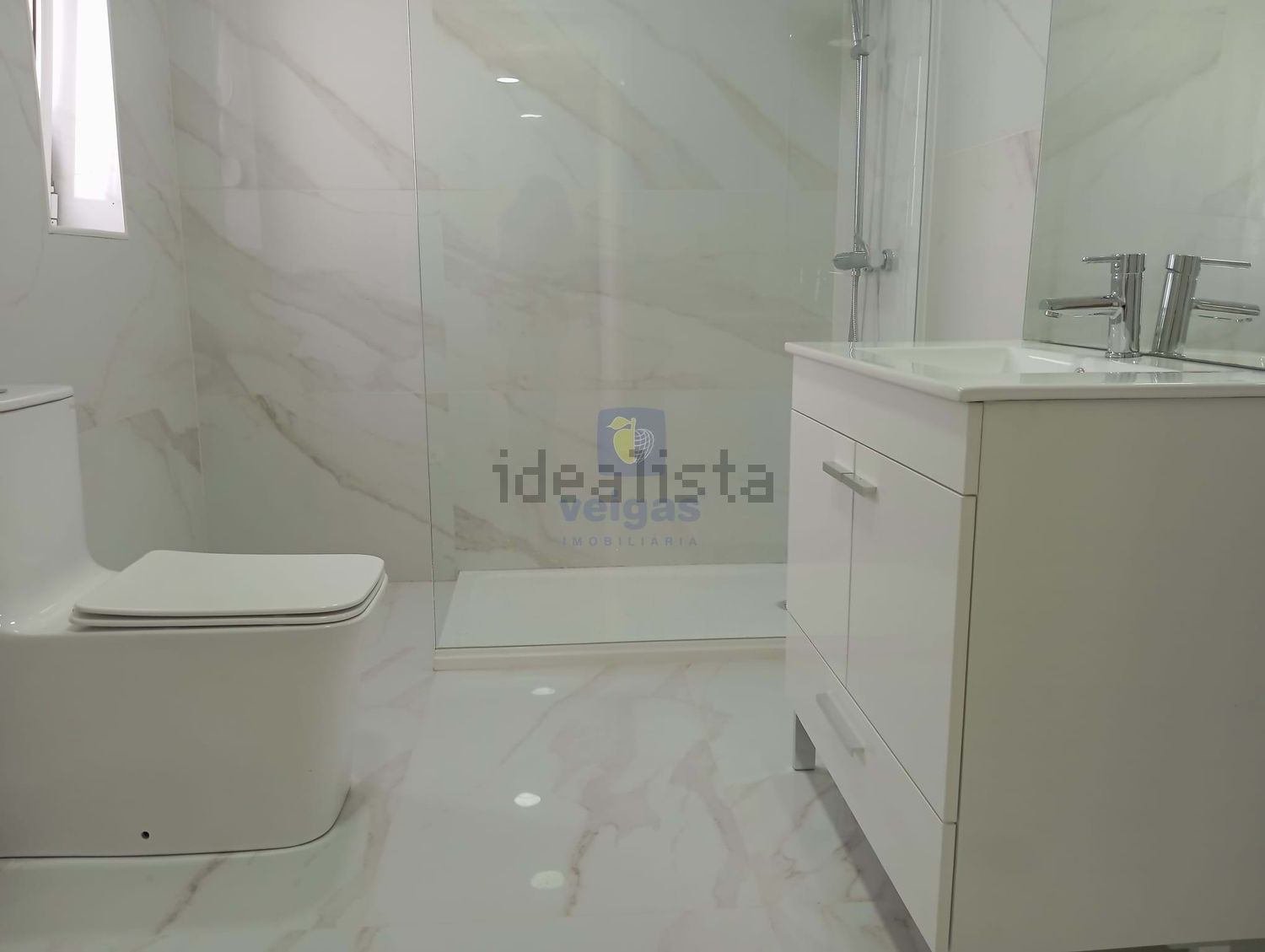 出租小楼房或别墅在Rua 20 de Janeiro - 卫生间