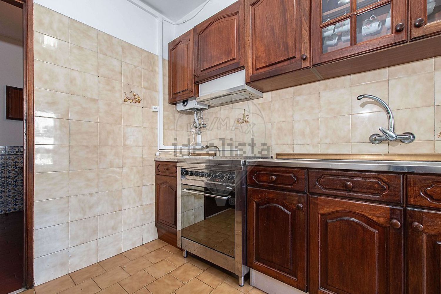 出租公寓 t3在Rua Almirante Gago Coutinho - 厨房