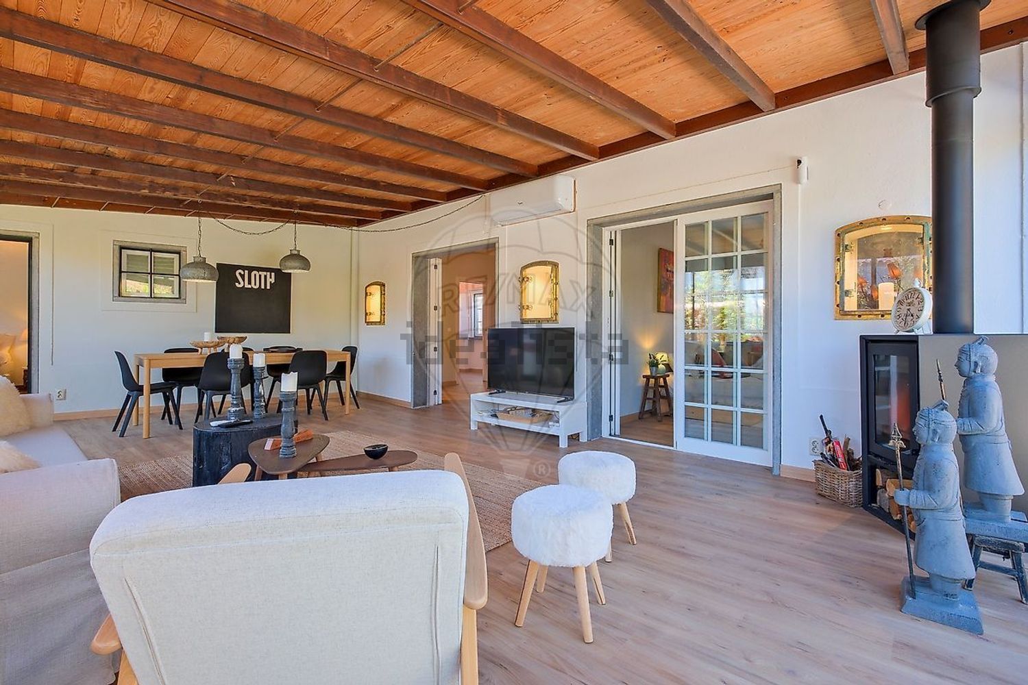 出租小楼房或独栋别墅在Beloura - Penha Longa - 客厅