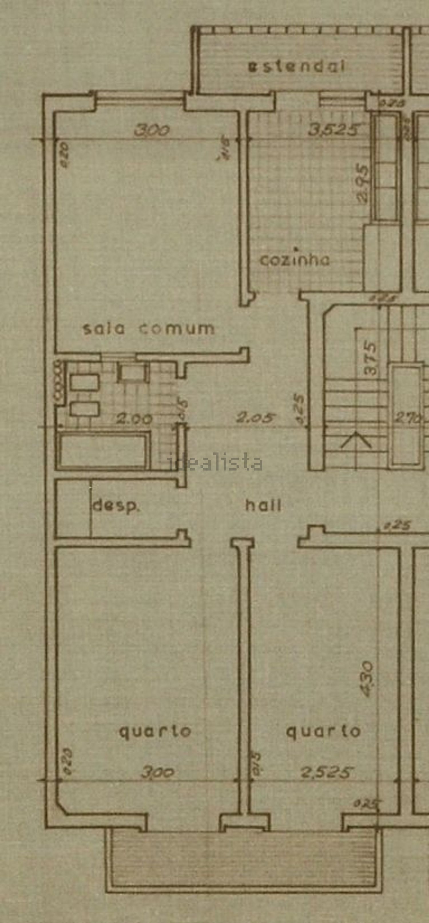 出租公寓 t2在Rua Engenheiro Quartin Graça, 40 - 平面图
