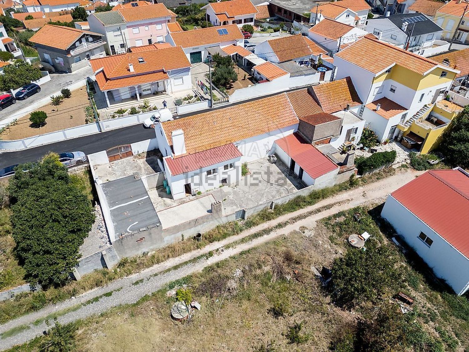 小楼房或独栋别墅出售在Rua da Guerra Peninsular - 照片