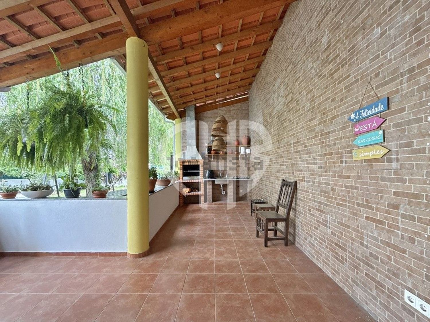 小楼房或独栋别墅出售Cm1029 - 阳台