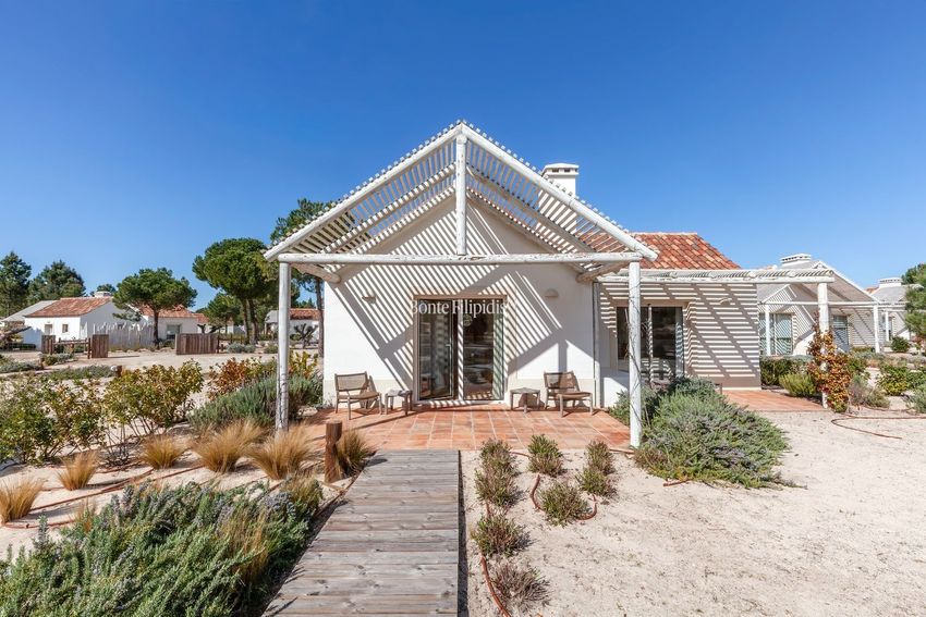 小楼房或独栋别墅出售N261-1, Estrada das Bicas - Authentic Bicas