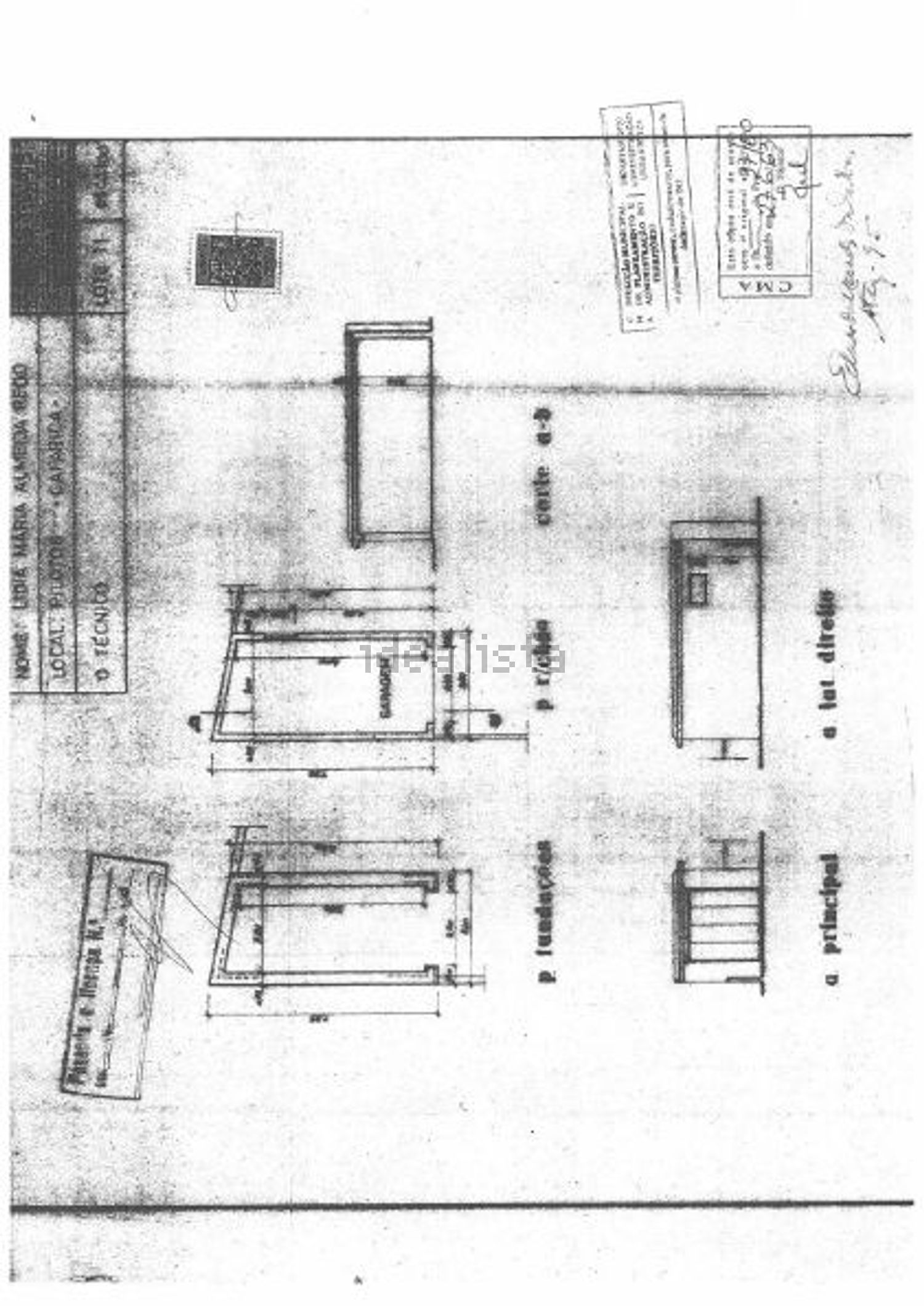 小楼房或独栋别墅出售在Estrada Nacional 10 - 平面图
