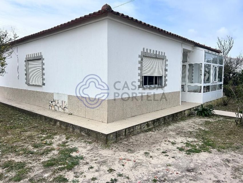 小楼房或别墅出售在Rua Primavera