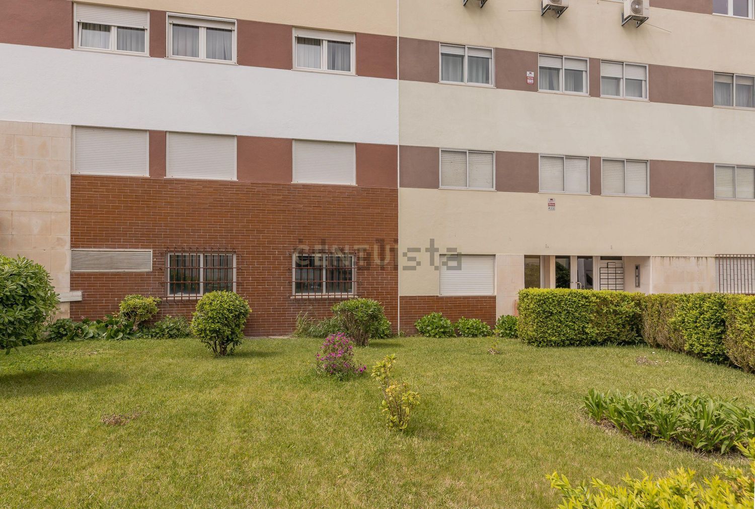 公寓 t3出售在Alto dos Moinhos - 外立面