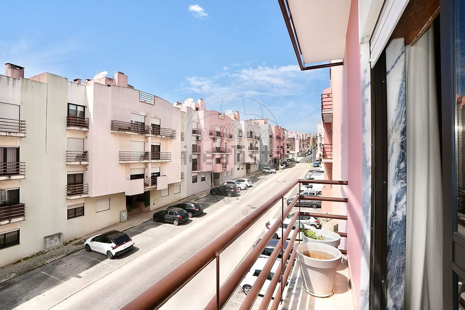 公寓 t3出售在Avenida Carlos Pinhão - 阳台