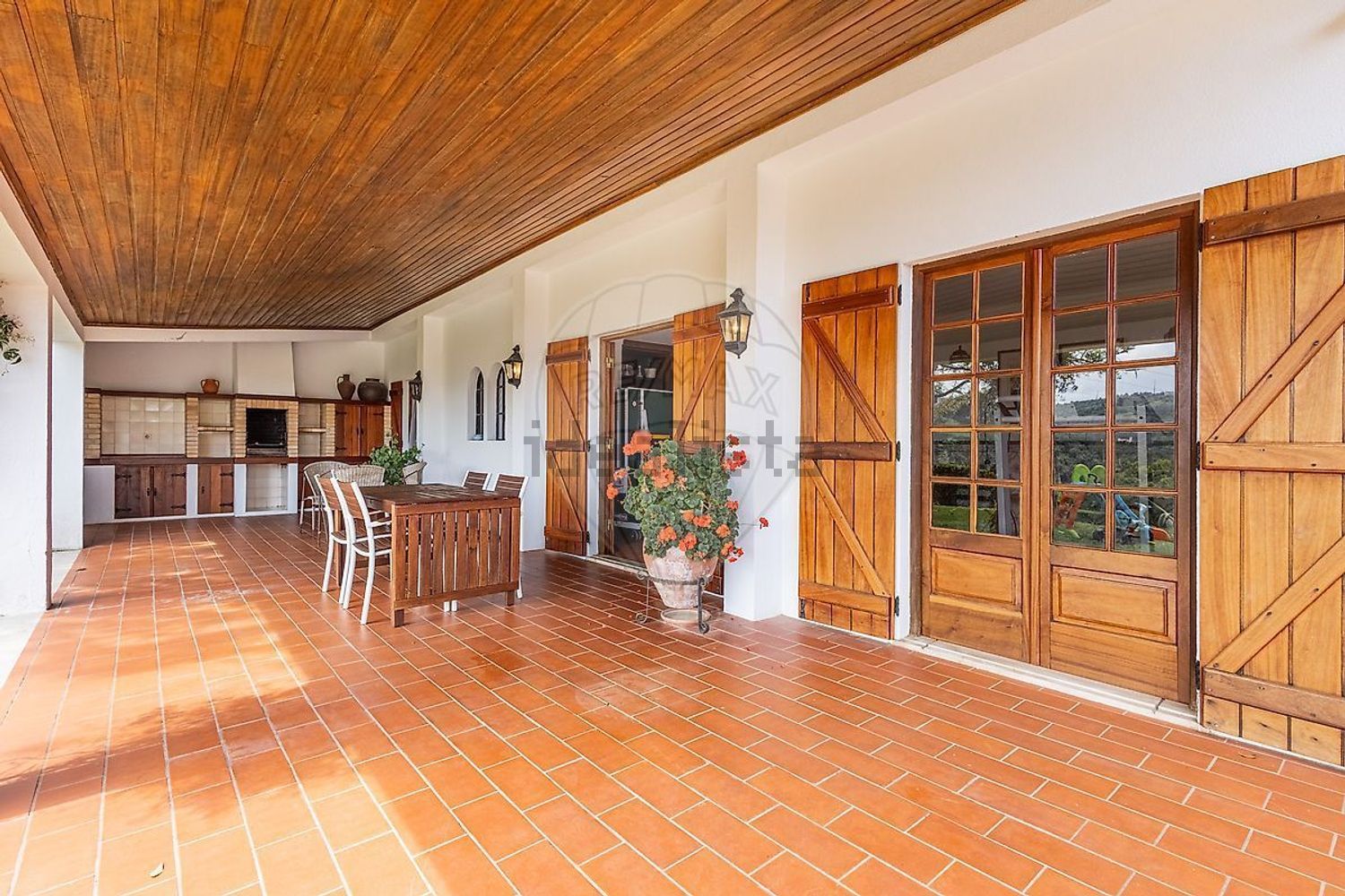 小楼房或独栋别墅出售Estr. da Serralheira de Baixo - 照片