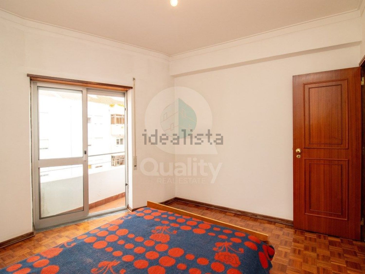 公寓 t1出售在Rua Francisco Miguel - 卧室