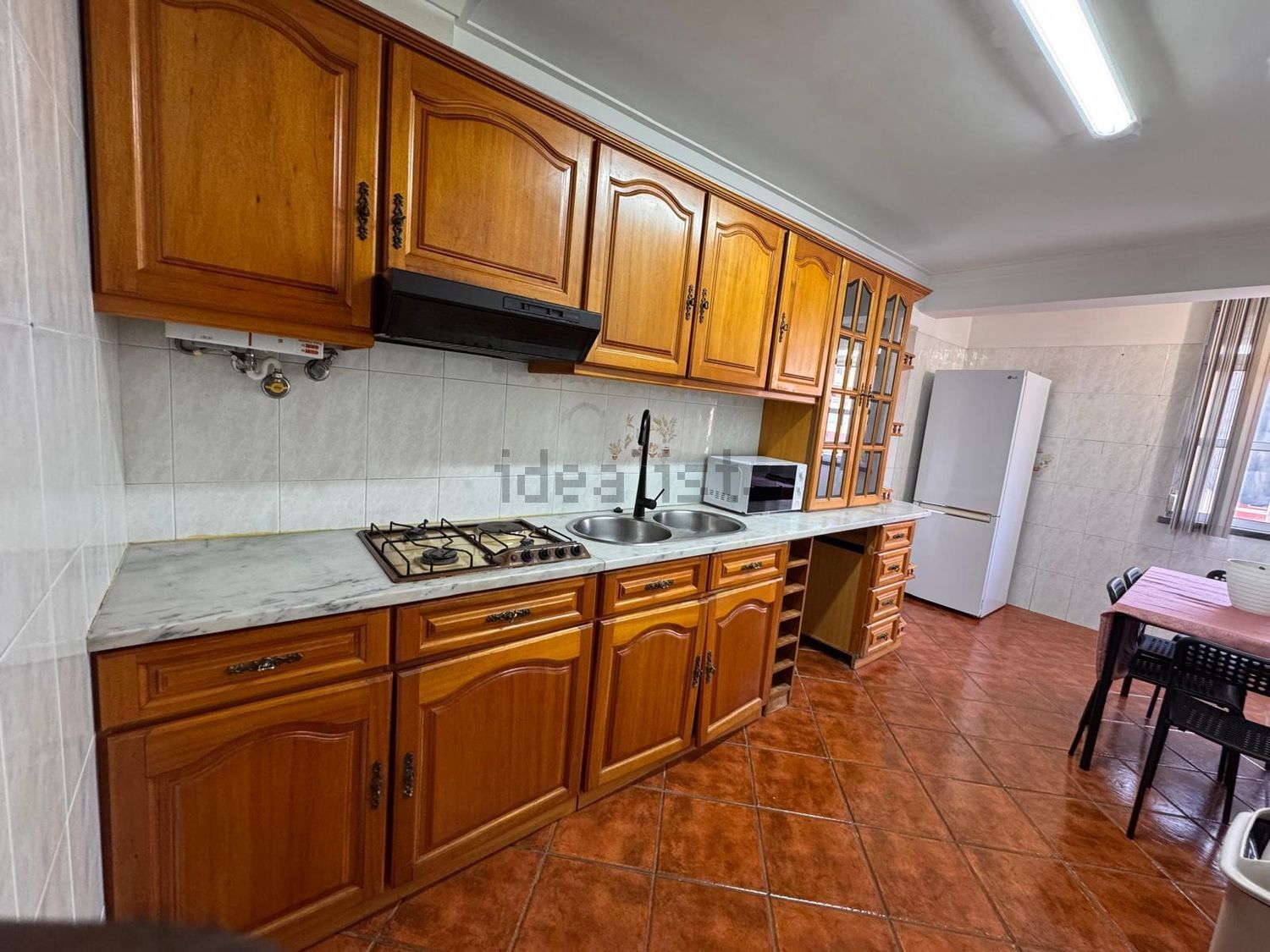 出租房间在Praça de Touros, 13 - 厨房