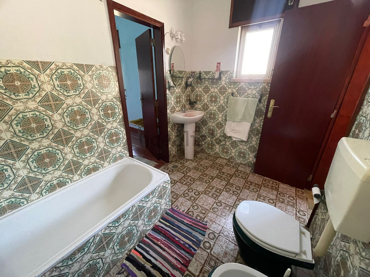 小楼房或独栋别墅出售在Palhais e Coina - 卫生间