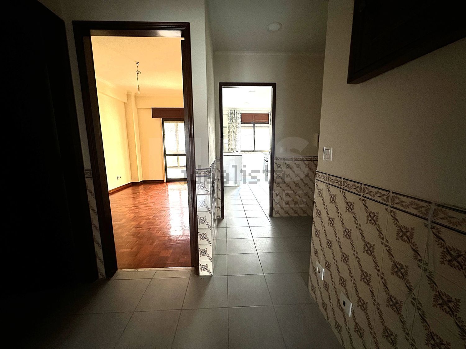 公寓 t2出售在Encosta do Sol - 过道