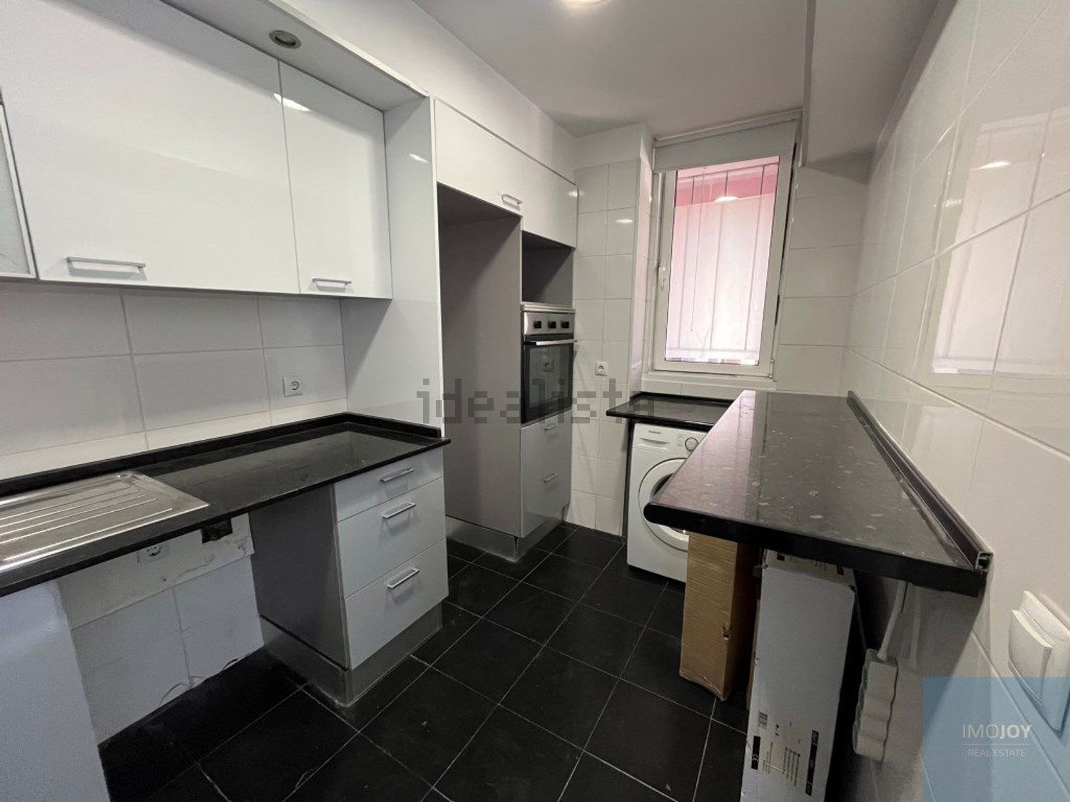 出租公寓 t2在Rua Ana de Castro Osório, 10 - 厨房