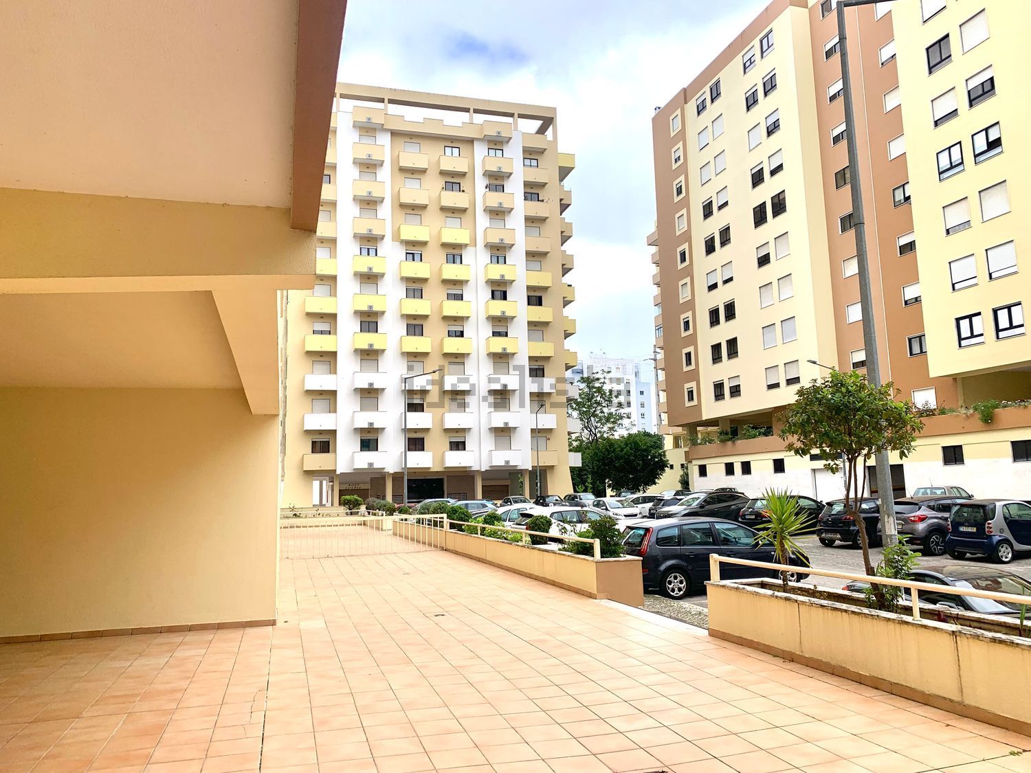 公寓 t2出售在Praceta Bernardo da Costa Macedo - 视线