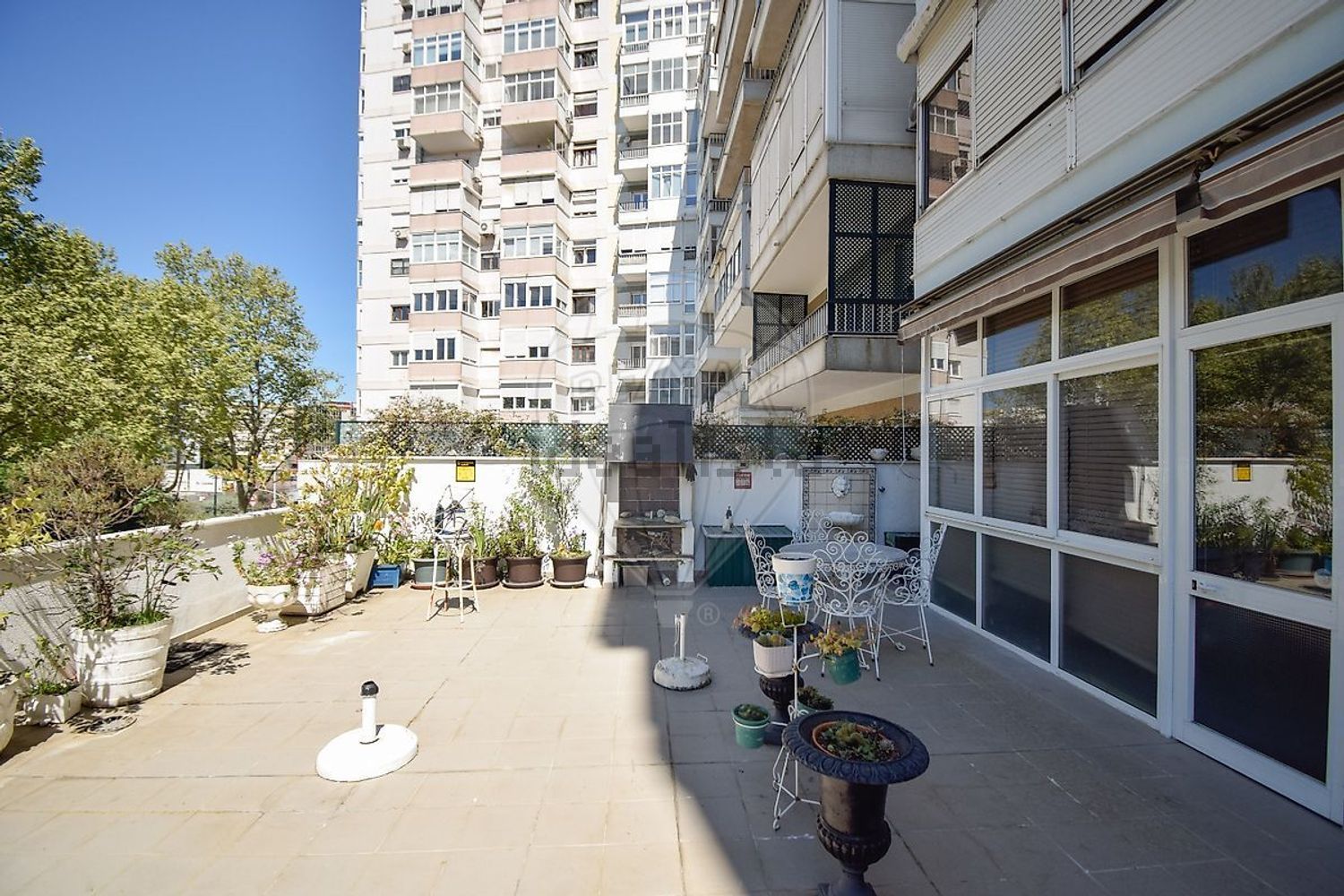 公寓 t3出售在Rua Professor Reinaldo dos Santos - 视线