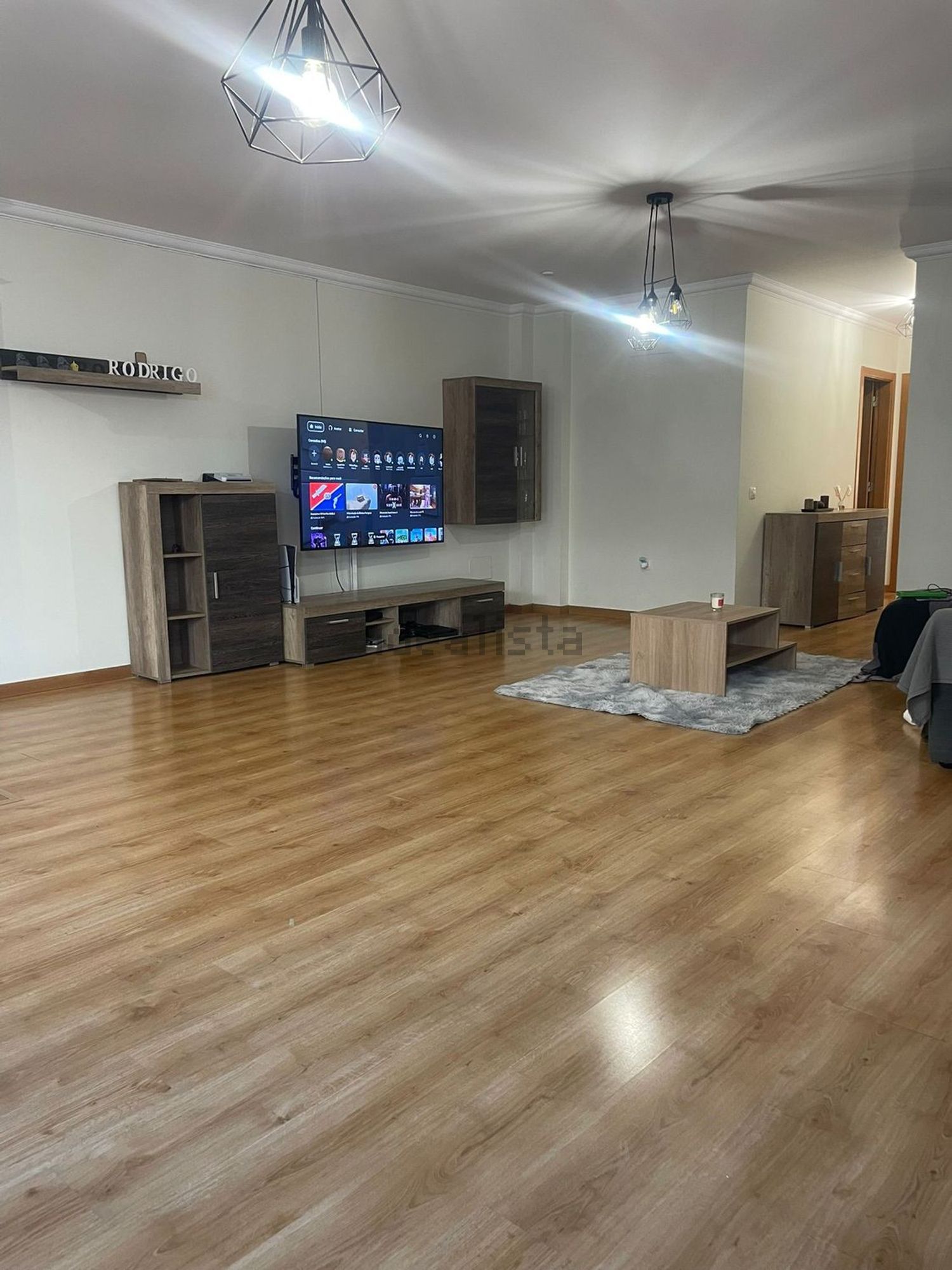 公寓 t2出售在Rua Arnaldo Cortiço - 客厅