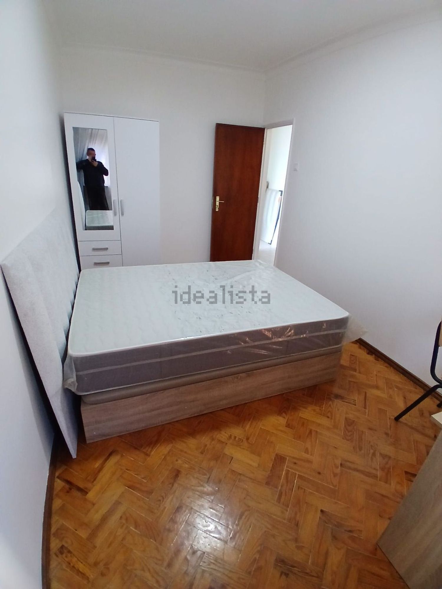 出租房间在Rua Sebastião da Gama, 11 - 卧室