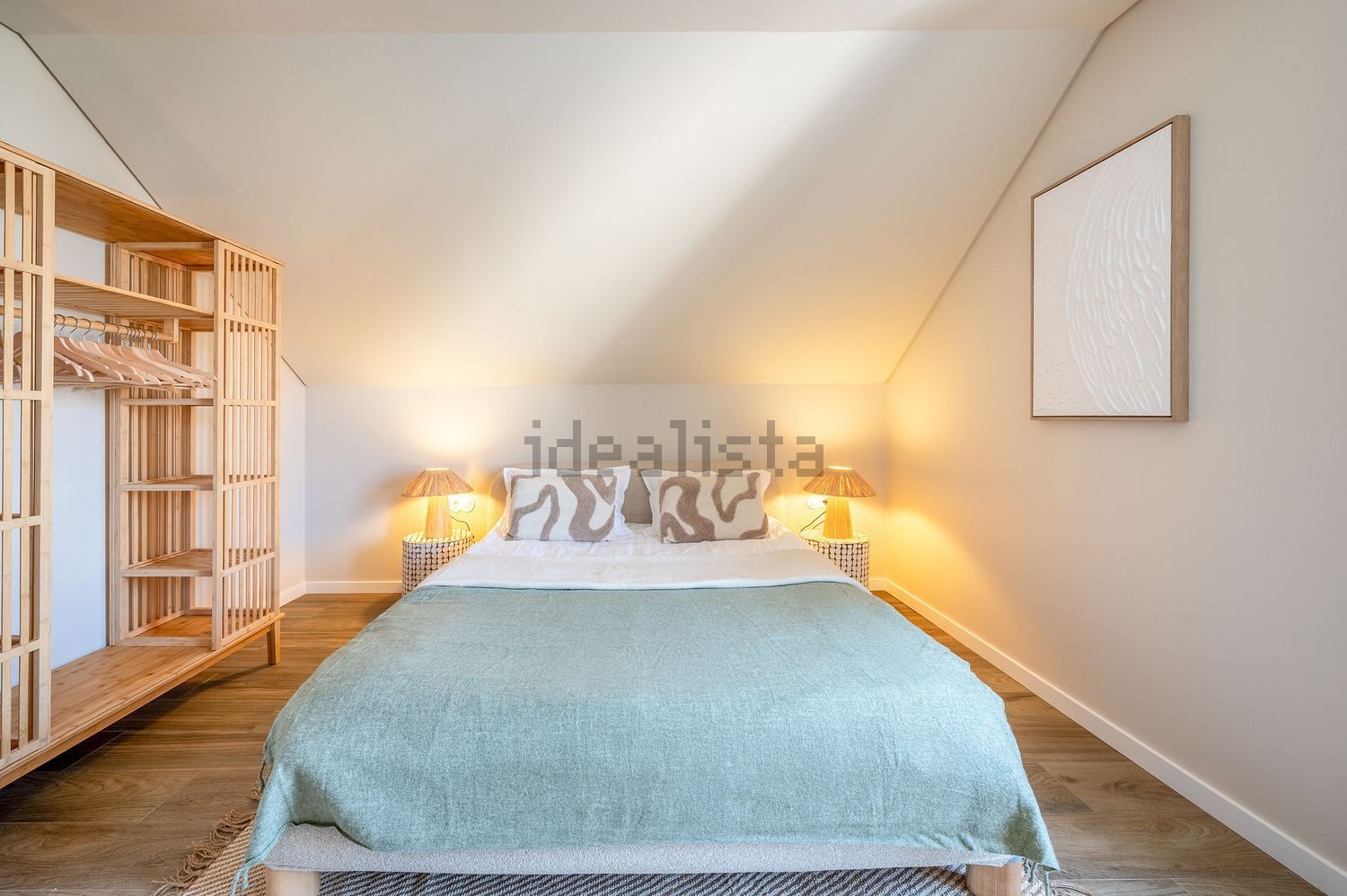 小楼房或独栋别墅出售在Avenida António Garcia de Castro - 卧室