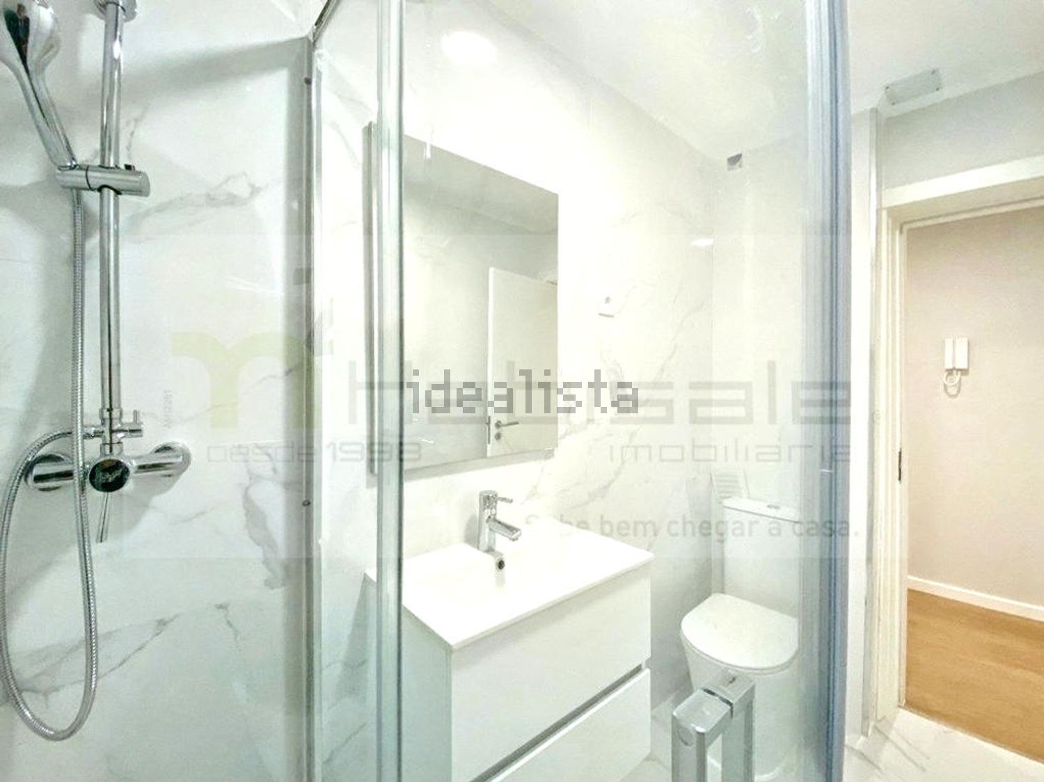 公寓 t2出售在Praça da Igreja, 5 - 卫生间